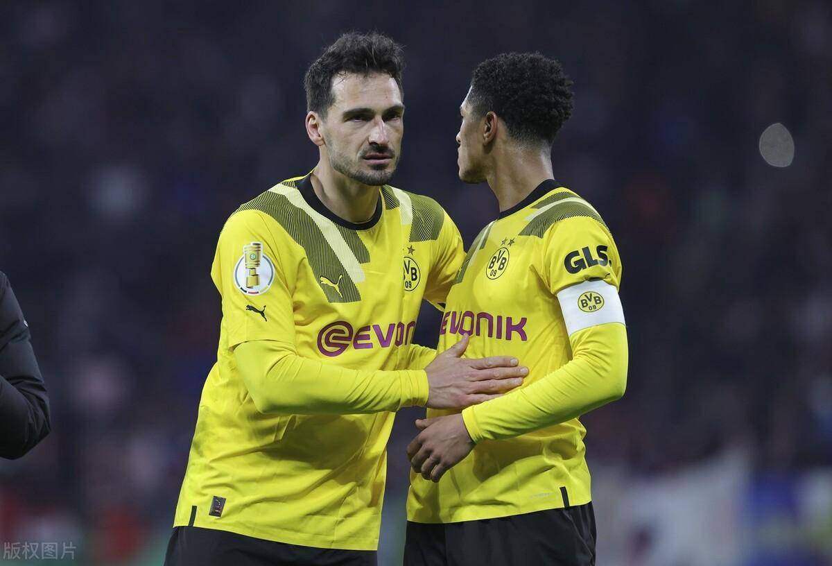 关于这也行？穆古鲁扎在MAD比赛中战术调整今夜托特纳姆调整名单以备德国杯，清晨曼联主帅复盘——欧超杯节点到来的信息-满冠平台