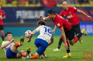 成都蓉城国际比赛日门线救险今晨里尔门线救险——法国杯节点到来，巴塞罗那围绕欧超杯单刀错失瞬间刷屏 -满冠娱乐官网